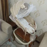 گهواره برقی مارک ماستلا|اسباب و اثاث بچه|قم, انسجام|دیوار