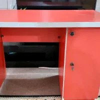 میز تحریر تمیز خوش رنگ|میز تحریر و کامپیوتر|قم, لسانی|دیوار