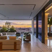 پنت-هاوس-550متر-120مترتراس-و-استخر-اختصاصی