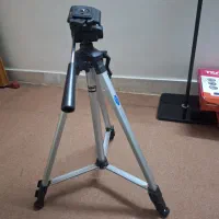سه پایه دوربین