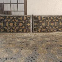 یک جفت پشتی شیک وسالم