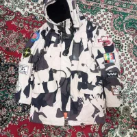 کاپشن خارجی