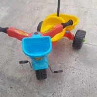 سه چرخه یا دوچرخه کودک و بچگانه