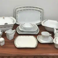 چینی ۹۲ پارچه تقدیس