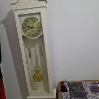 ساعت ایستاده به علت کمبودجا