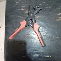 کمر سوراخ کن