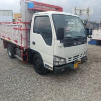 کامیونت ایسوزو 5/200مدل1387