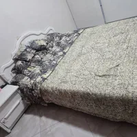 دو عدد تخت دو نفره