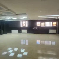 اجاره۲۵۰متر تجاری/خوش لوکیشن/جای پارک/پاخوربالا