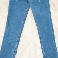 تعدادی لباس همشون باهم ۵۰۰