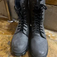 نیم بوت در حد نو دخترانه