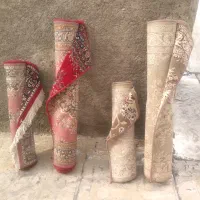 سه تا کناره قالی دوتا لاکی گل قرمزویه گردویی|فرش|شیراز, محراب|دیوار