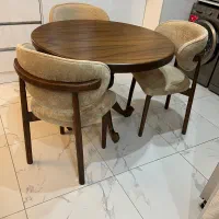 میز ناهار خوری