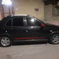 کوئیک مشکی قرمز