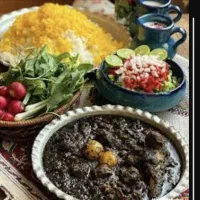 خانم جهت انجام امورات منزل