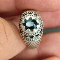 انگشتر نقره دست ساز یاقوت کبود مجتبی شیرازی