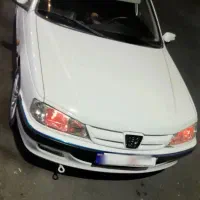 پژو پارس سفید