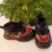 کفش پسرانه|کفش و لباس بچه|صدرا-فارس, فاز ۱|دیوار