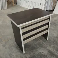 میز کارمندی