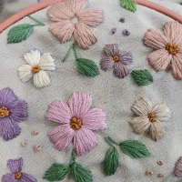 گلدوزی با دست