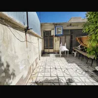 فروش خانه ویلایی درب از حیاط در خیابان وصال شمالی|فروش خانه و ویلا|شیراز, وصال|دیوار