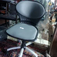 صندلی صدفی چرخدار جک دار