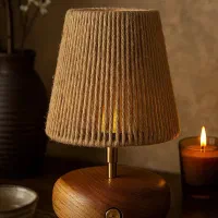 آباژور های تمام لمسی و شارژی چوب گردو|چراغ خواب و آباژور|مشهد, دانشجو|دیوار