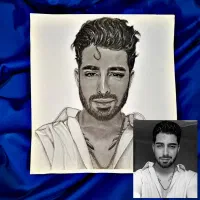 طراحی چهره/نقاشی چهره/سیاه قلم/هدیه خاص/کادو خاص|تابلو، نقاشی، عکس|مشهد, شهرک امام هادی (شهرک غرب)|دیوار