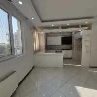 ۸۱متر۲خ/آسانسور/پارکینگ سندی/سلمان فارسی/۸ساله