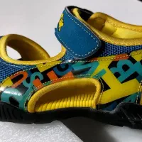 صندل کتونی کفش