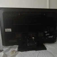 یک تلویزیون در حد نو