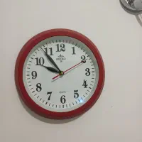 ساعت دیواری