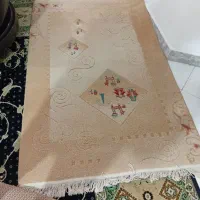 فرش سه متر یر یه نیم بسیار تمیز تازه شستم