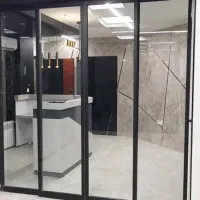 راننده نیسان یخچالدار بدون خودرو