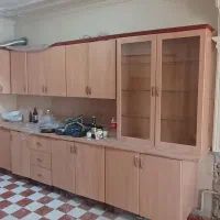 کابینت آشپزخانه کارکرده سالم و تمیز