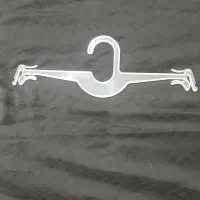 آویز لباس