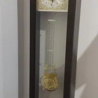 ساعت ایستاده چوبی