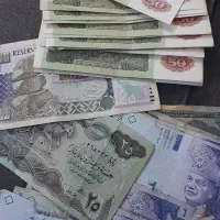 پول تمام کشور ها|کلکسیون سکه، تمبر، اسکناس|پردیس, فاز ۱|دیوار