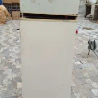 یخچال فروشی