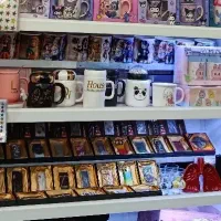 انواع فندک و کلی وسایل تم تولد و اسباب بازی