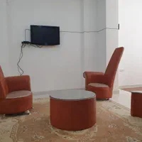 خانه مسافرمرکزشهر دارای پارکینگ مبله دربست|اجارهٔ کوتاهمدت آپارتمان و سوئیت|تویسرکان, |دیوار