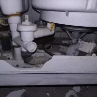 یک عدد ماشین  لباسشویی اوراقی اسنوا|ماشین لباسشویی و خشک‌کن لباس|شیراز, ریشمک|دیوار