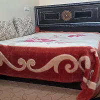 میز آرایش و تخت دو نفره|تخت و سرویس خواب|تیران, |دیوار