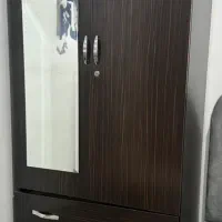 کمد جالباسی و صندلی تاب خور و بالا پایین شو