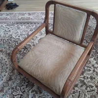 مبلمان ۱+۷ نفره به همراه میز مربوطه کاملا سالم|مبلمان خانگی و میز عسلی|مشهد, رضاشهر|دیوار