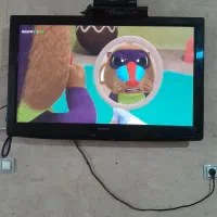 تلوزیون 43 اینچ کاملا سالم در حد نو