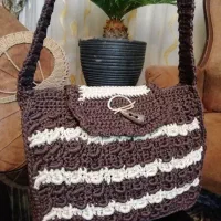 کیف دوشی مکرومه