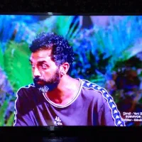 ال سی دی بست