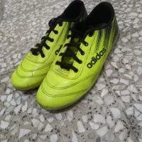 کفش فوتبال سایز ۴۳