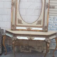 کنسول و قاب ایینه